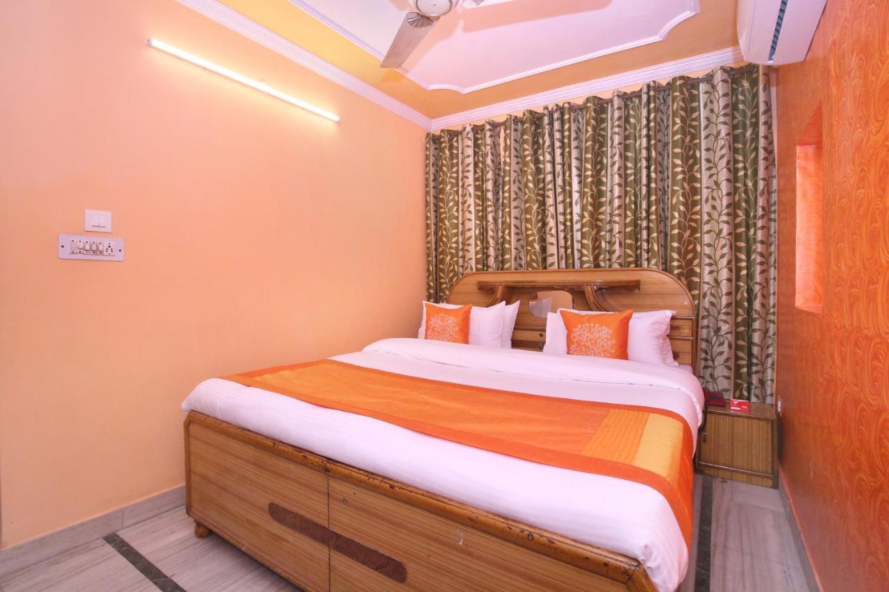 Super Hotel O Rajesh Palace Chandigarh Exterior photo