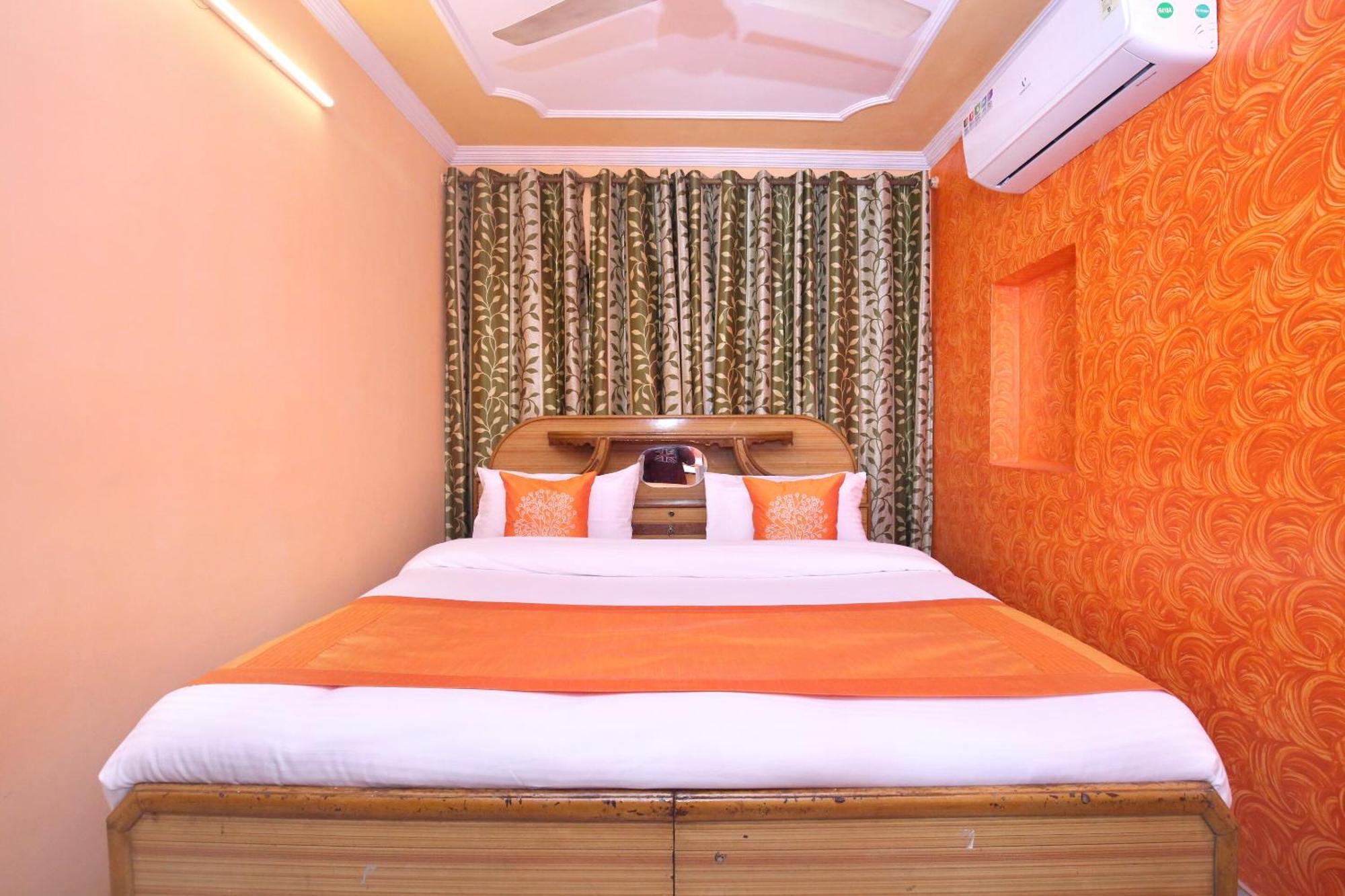 Super Hotel O Rajesh Palace Chandigarh Exterior photo