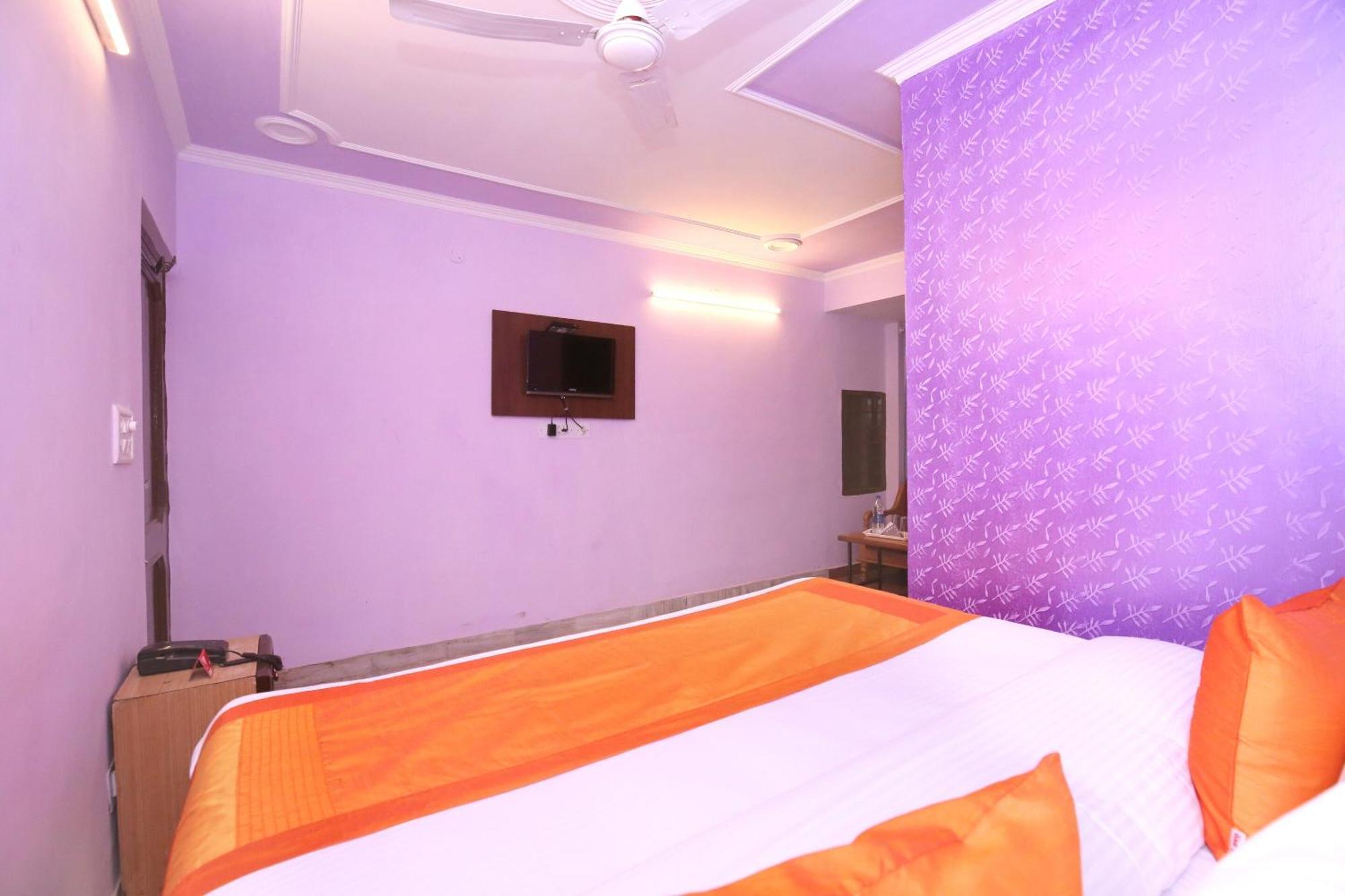 Super Hotel O Rajesh Palace Chandigarh Exterior photo